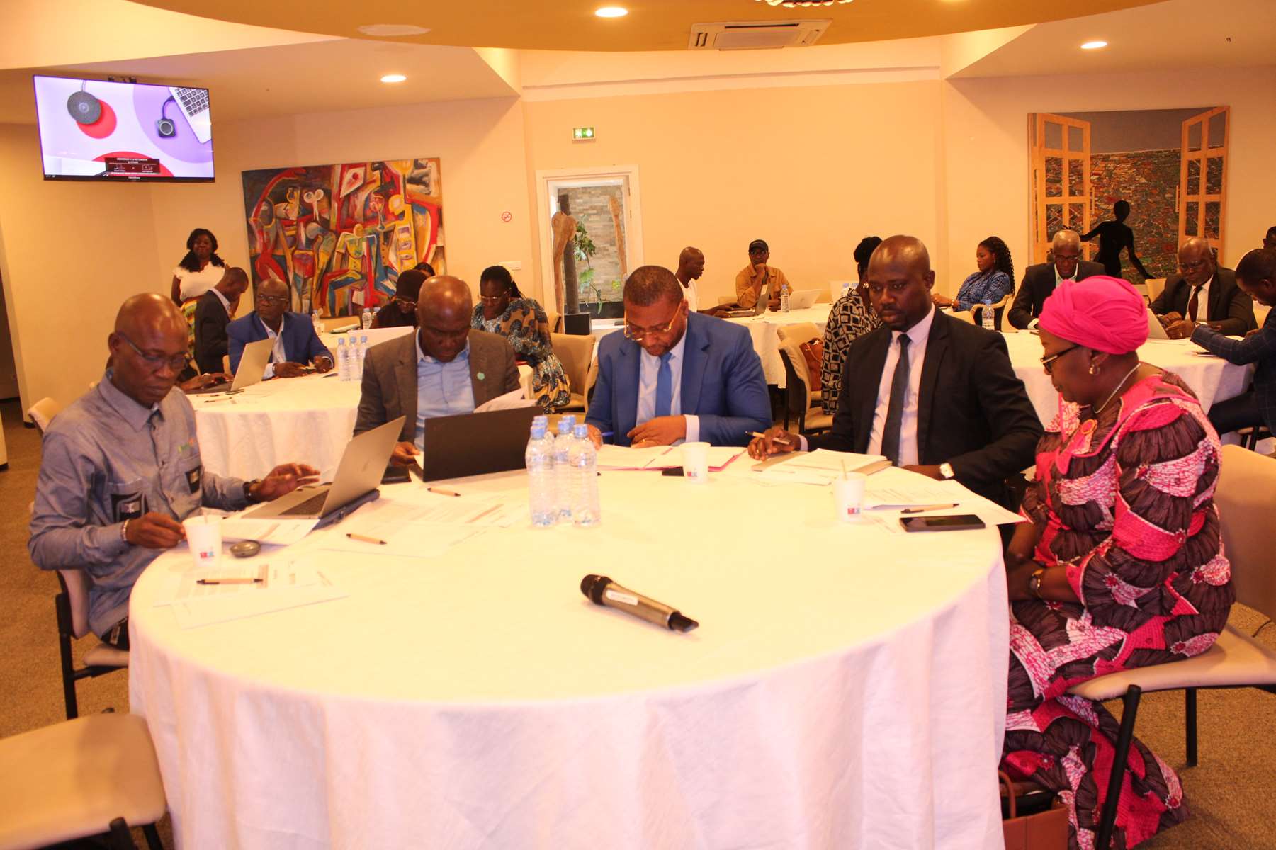 Résilience climatique et gestion durable des ressources naturelles dans le Centre et le Nord de la Côte d’Ivoire : le MINEDDTE, le FIDA et le GGGI préparent un programme multisectoriel